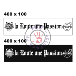 Plaque La Route une Passion en pvc expansé version droite avec logo Marque